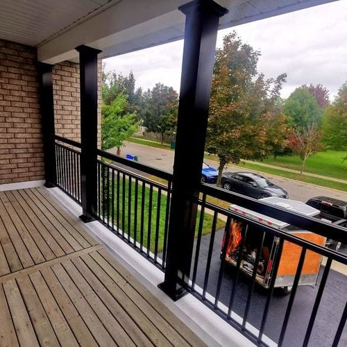 aluminum railings and columns